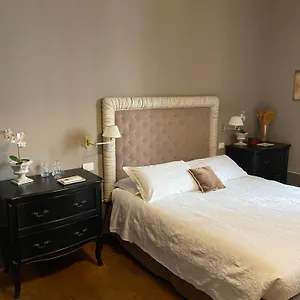 https://caterina-apartment.it-tuscanyhotel.com