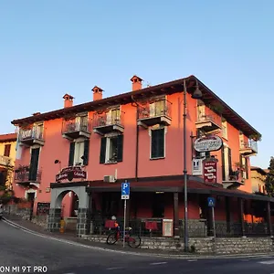 Azzano Holidays Nocleg ze śniadaniem